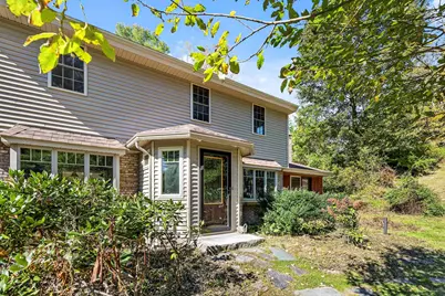 3 Cambridge Place, Lebanon, NH 03784 - Photo 4