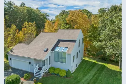 63 Drew Woods Drive, Derry, NH 03038 - Photo 6