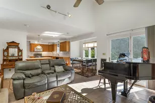 63 Drew Woods Dr, Derry, NH 03038 - Photo 22