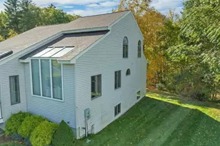 63 Drew Woods Dr, Derry, NH 03038 - Photo 2