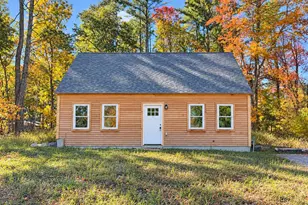 92 Long Shores Dr, Barrington, NH 03825 - Photo 2