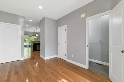 91 Woodview Way #91, Manchester, NH 03102 - Photo 10