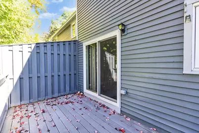 46 Valley West Way, Manchester, NH 03102 - Photo 6