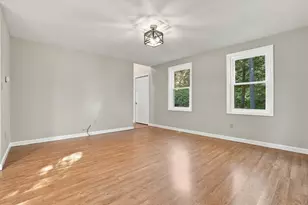 24 Rand Dr, Chester, NH 03036 - Photo 12