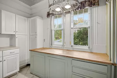574 Belmont Street, Manchester, NH 03104 - Photo 14