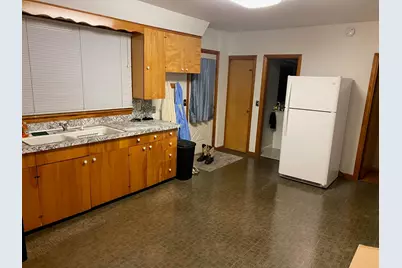 668 Hampshire Street, Berlin, NH 03570 - Photo 14