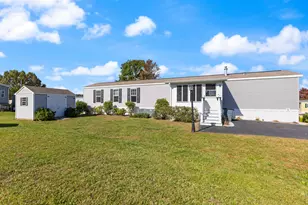 150 Garden St, Seabrook, NH 03874 - Photo 2