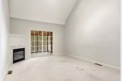 71 N High Street #3, Derry, NH 03038 - Photo 10