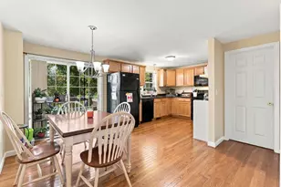 14 Pearson Way, Epping, NH 03042 - Photo 4