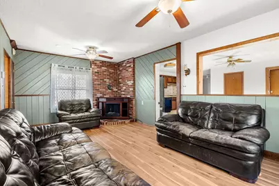 15 Springview Avenue, Manchester, NH 03103 - Photo 8