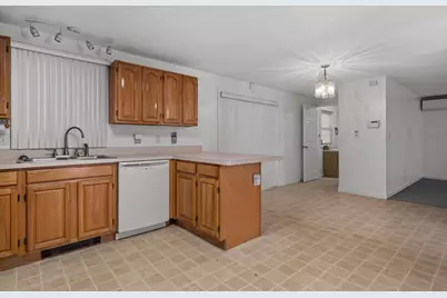 13 Lane Road, Raymond, NH 03077 - Photo 12