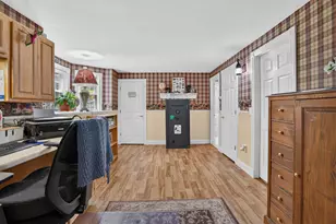 5 Suffolk Park, Nashua, NH 03063 - Photo 50