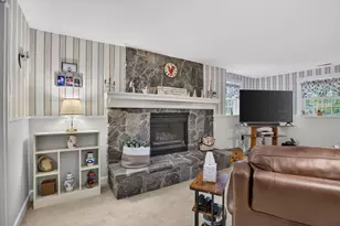 5 Suffolk Park, Nashua, NH 03063 - Photo 44