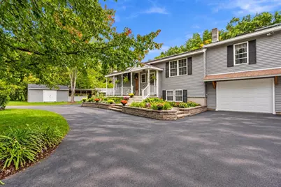 4 Woodbury Drive, Nashua, NH 03062 - Photo 2