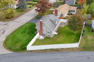 8 Aztec Rd, Nashua, NH 03063 - Photo 38