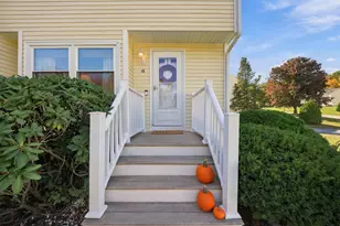 120 Newton Rd, Plaistow, NH 03865 - Photo 2