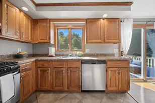 120 Newton Rd, Plaistow, NH 03865 - Photo 8