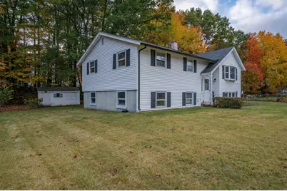 28 Edinburgh Drive, Nashua, NH 03062 - Photo 2