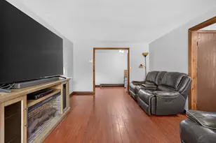 9 Bradford St, Nashua, NH 03063 - Photo 12