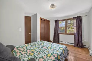 9 Bradford St, Nashua, NH 03063 - Photo 22