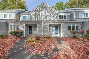 58 Laurel Ct, Nashua, NH 03062 - Photo 1
