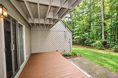 27 Suffolk Court #168, Bedford, NH 03110 - Photo 24