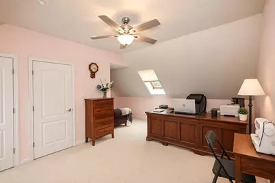 27 Suffolk Court #168, Bedford, NH 03110 - Photo 16