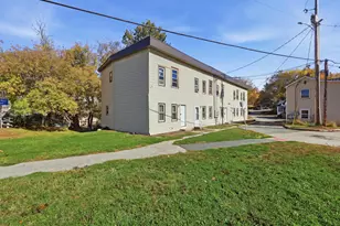 2 Meadow St, Claremont, NH 03743 - Photo 1