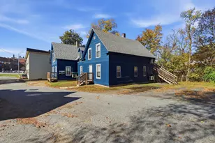 12 Meadow St, Claremont, NH 03743 - Photo 4