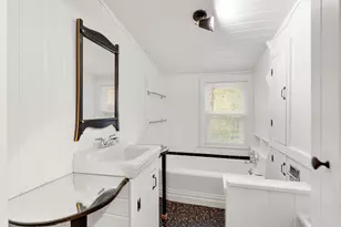 135 Walnut Hill Ave, Manchester, NH 03104 - Photo 20