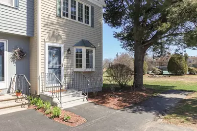 931 Fox Hollow Drive, Hudson, NH 03051 - Photo 2