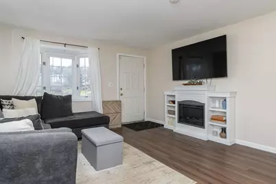 931 Fox Hollow Drive, Hudson, NH 03051 - Photo 16