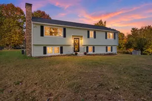 120 Mooresville Rd, Manchester, NH 03103 - Photo 1