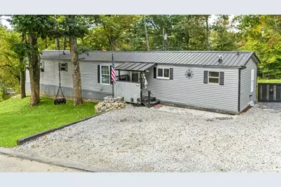 21 Edgewood Drive, Allenstown, NH 03275 - Photo 2