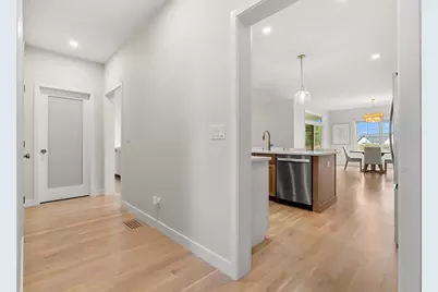 27 Lily Lane, Londonderry, NH 03053 - Photo 20