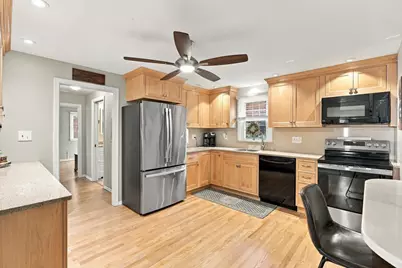 81 Magnolia Road, Manchester, NH 03104 - Photo 10