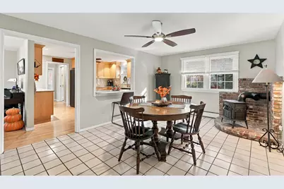 81 Magnolia Road, Manchester, NH 03104 - Photo 6