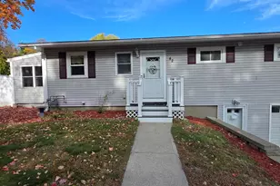 42 Old Wellington Rd, Manchester, NH 03104 - Photo 2