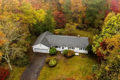 10 Lancaster Drive, Londonderry, NH 03053 - Photo 34