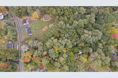 60 Brookdale Road, Salem, NH 03079 - Photo 4
