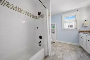 40 Mammoth Rd, Manchester, NH 03109 - Photo 28