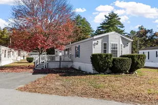 11 Robbins St, Hinsdale, NH 03451 - Photo 1