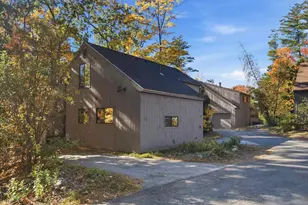 83 Coburn Woods Dr, Nashua, NH 03063 - Photo 2