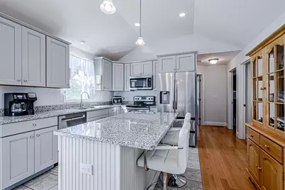 19 Hutchinson Drive, Milford, NH 03055 - Photo 12