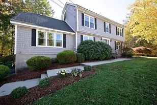 10 Cathedral Cir, Nashua, NH 03063 - Photo 1