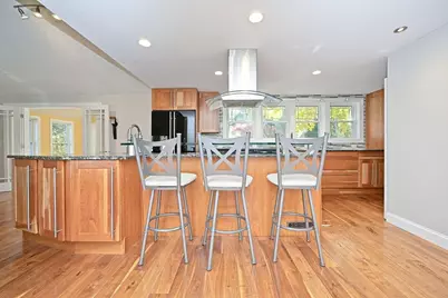 10 Cathedral Circle, Nashua, NH 03063 - Photo 4