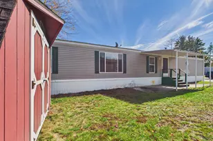 42 Blue Jay Ct, Keene, NH 03431 - Photo 1