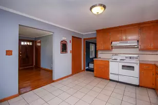 295 Lovering St, Manchester, NH 03109 - Photo 6