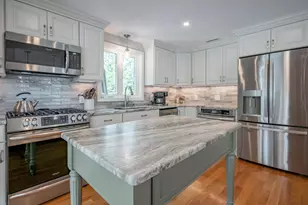 146 Coburn Ave, Nashua, NH 03063 - Photo 18