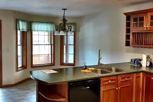20 Ledgewood Dr, Milford, NH 03055 - Photo 4